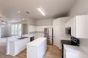 825 Dixon Ln, Denton, TX 76207 - Photo 6