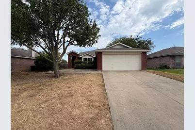 825 Dixon Lane, Denton, TX 76207 - Photo 18