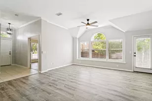 7901 Mulchin S Way, Plano, TX 75024 - Photo 4