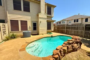 12614 Oceanside Dr, Fort Worth, TX 76040 - Photo 2
