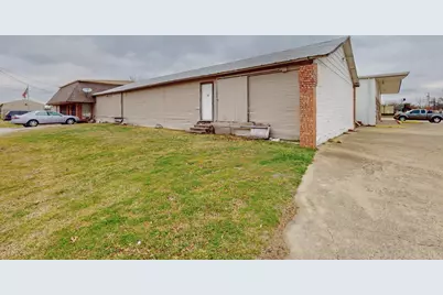 517 E Broadway Street, Gainesville, TX 76240 - Photo 16