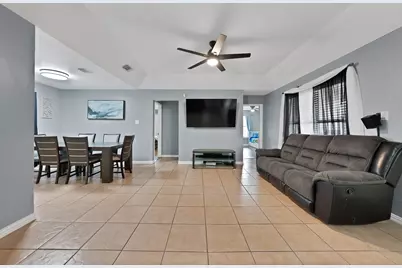 2961 Roosevelt Avenue, Fort Worth, TX 76106 - Photo 2