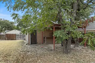 2640 Pioneer St, Fort Worth, TX 76119 - Photo 28