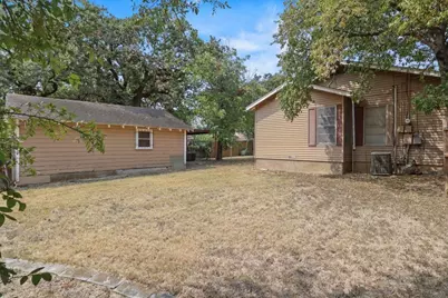 2640 Pioneer Street, Fort Worth, TX 76119 - Photo 30