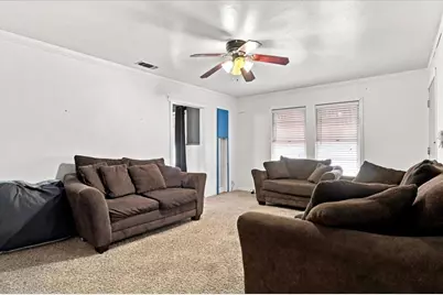 2640 Pioneer Street, Fort Worth, TX 76119 - Photo 8