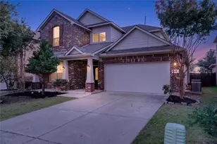 913 Avian Dr, McKinney, TX 75071 - Photo 2