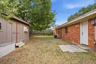 824 Crosby Ave, White Settlement, TX 76108 - Photo 22