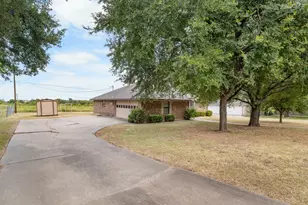 502 Celeste Dr, Robinson, TX 76706 - Photo 20