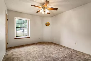 502 Celeste Dr, Robinson, TX 76706 - Photo 14