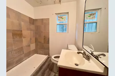 1323 S Denley Drive, Dallas, TX 75216 - Photo 8