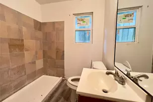 1323 S Denley Dr, Dallas, TX 75216 - Photo 8