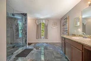 6659 Leaning Oaks St, Dallas, TX 75241 - Photo 12