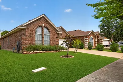 8955 River Falls Drive, Fort Worth, TX 76118 - Photo 2
