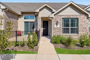7226 Calistoga Ln, Grand Prairie, TX 75054 - Photo 6