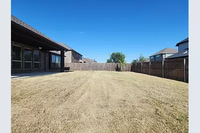 900 Superbloom Avenue, Justin, TX 76247 - Photo 34