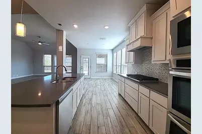 900 Superbloom Avenue, Justin, TX 76247 - Photo 4