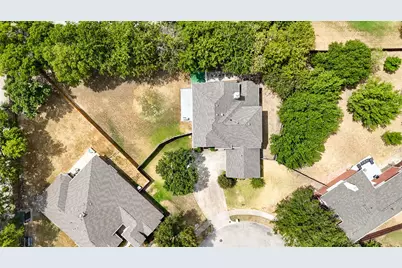 1702 Leander Court, Allen, TX 75002 - Photo 2