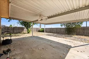 1212 Charles Dr, Alvarado, TX 76009 - Photo 22