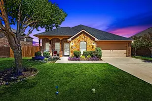 113 Holly St, Waxahachie, TX 75165 - Photo 36