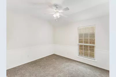113 Holly Street, Waxahachie, TX 75165 - Photo 22