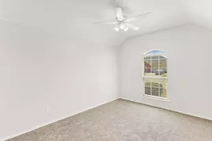 113 Holly St, Waxahachie, TX 75165 - Photo 10
