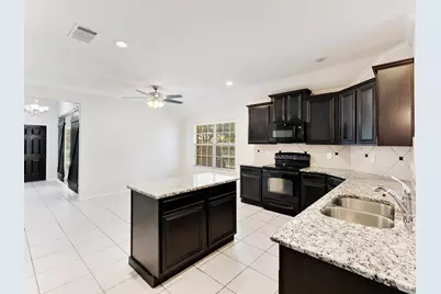 113 Holly Street, Waxahachie, TX 75165 - Photo 14