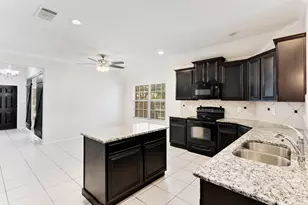 113 Holly St, Waxahachie, TX 75165 - Photo 14