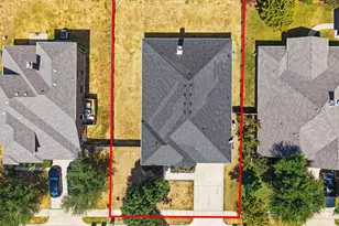 113 Holly St, Waxahachie, TX 75165 - Photo 34