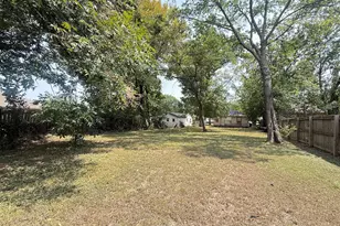 2555 Randolph St, Dallas, TX 75241 - Photo 4