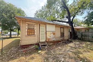 2555 Randolph St, Dallas, TX 75241 - Photo 2