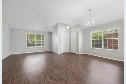 12152 Tacoma Ridge Drive, Fort Worth, TX 76244 - Photo 4