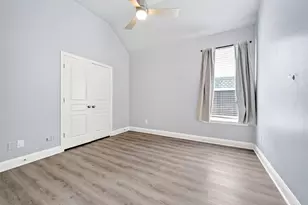 4224 Arbor Creek Dr, Carrollton, TX 75010 - Photo 24