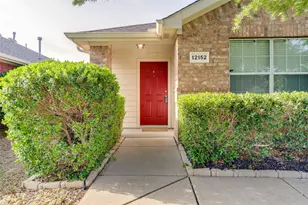 12152 Tacoma Ridge Dr, Fort Worth, TX 76244 - Photo 2