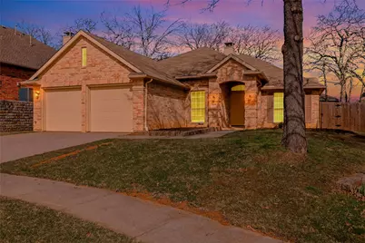 2211 Knob Hill Drive, Corinth, TX 76210 - Photo 1