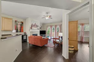 5896 Vista Heights Ln, Grand Prairie, TX 75052 - Photo 8