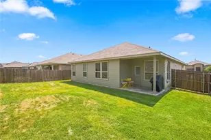 1129 Blackhorse Trl, Fort Worth, TX 76247 - Photo 32