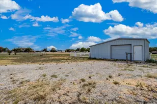 1281 FM151, Trenton, TX 75490 - Photo 32