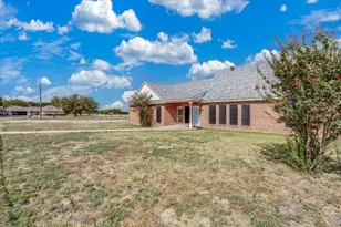 1281 FM151, Trenton, TX 75490 - Photo 38