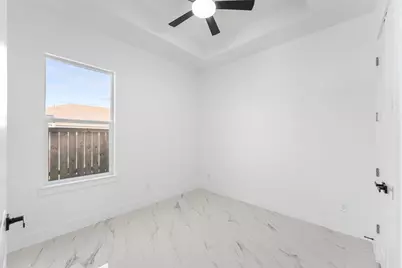 4107 Vineyard Drive, Dallas, TX 75212 - Photo 20