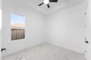 4107 Vineyard Dr, Dallas, TX 75212 - Photo 20