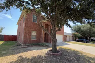 1740 Quail Springs Cir, Fort Worth, TX 76177 - Photo 2