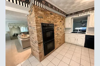 921 Medalist Drive, Dallas, TX 75232 - Photo 8