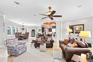 1000 Catalina Bay Blvd, Granbury, TX 76048 - Photo 6