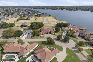 1000 Catalina Bay Blvd, Granbury, TX 76048 - Photo 32