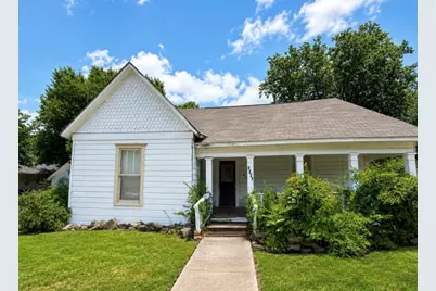 1018 N College Street, McKinney, TX 75069 - Photo 2