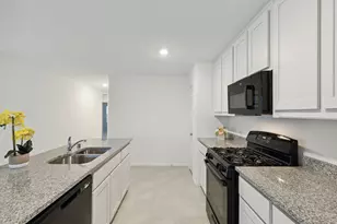 2517 Bunkerton Dr, Fort Worth, TX 76179 - Photo 4