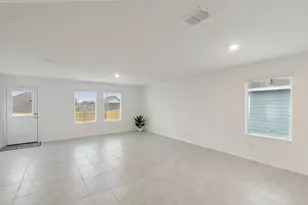 2517 Bunkerton Dr, Fort Worth, TX 76179 - Photo 6