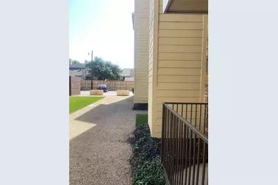 9520 Royal Lane #306, Dallas, TX 75243 - Photo 10