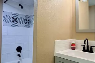 12802 Midway Rd, Dallas, TX 75244 - Photo 10