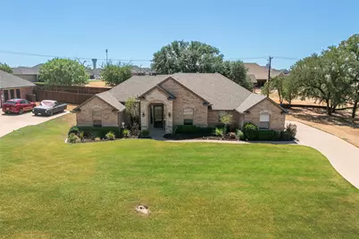 6909 Westover Drive, Granbury, TX 76049 - Photo 2